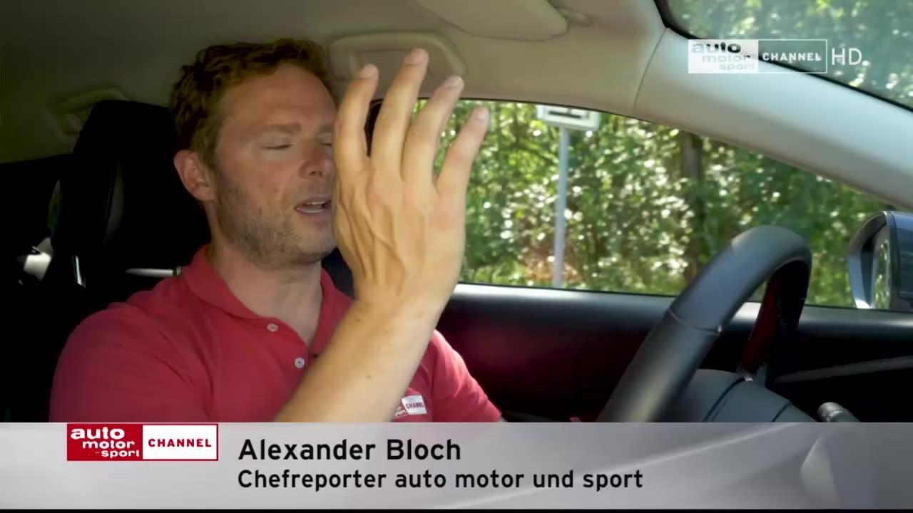 Test automobilu: Mazda CX30