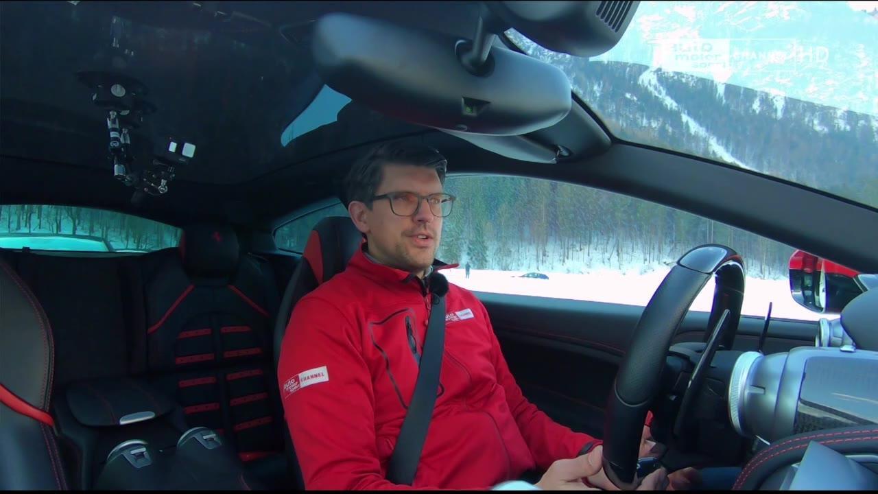 Přednost v jízdě: Ferrari GTC4 Lusso