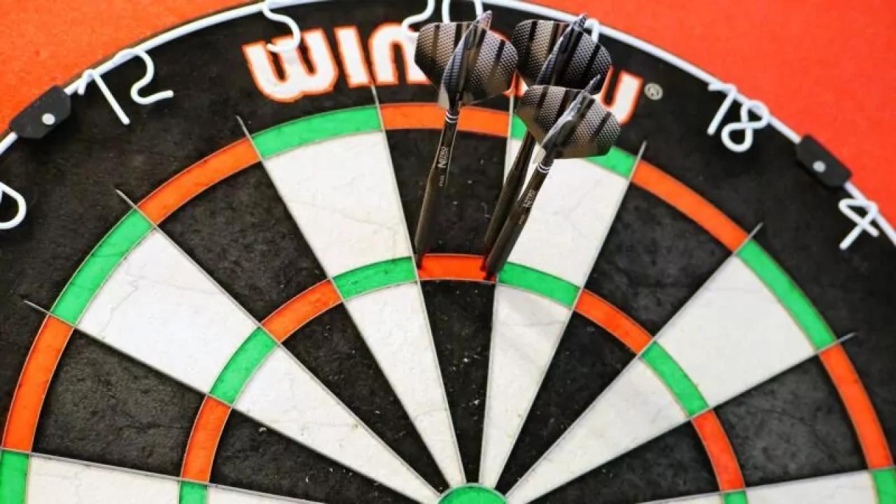Šipky: Czech Darts Open, PDC European Tour 2025, 2. den, část 2