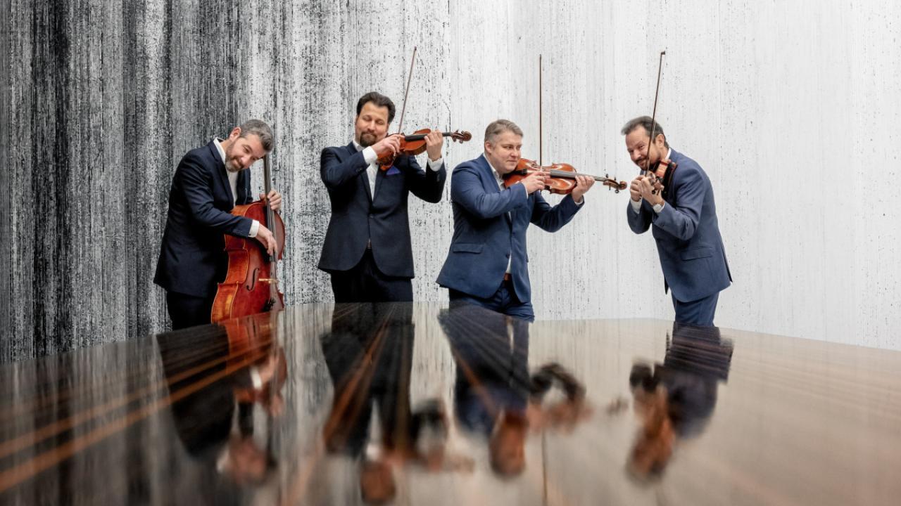 Epoque Quartet 25