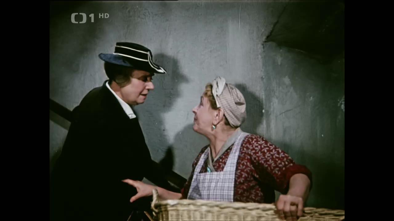 Měsíc nad řekou