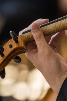 Tomáš Netopil a Symfonický orchestr hlavního města Prahy FOK