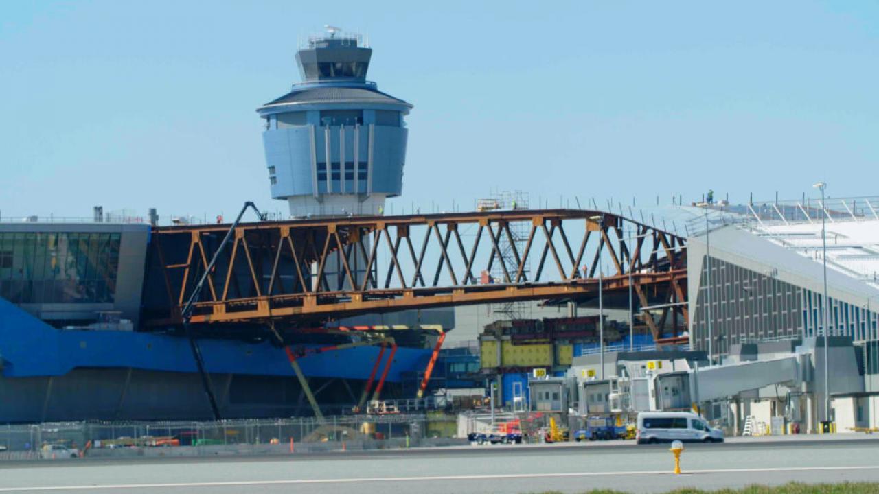 New York Super Airport / 11.07.2025, 17:00