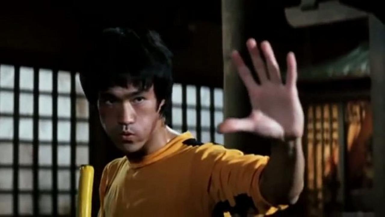 Já, Bruce Lee