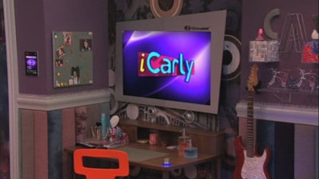 iCarly - S04E01