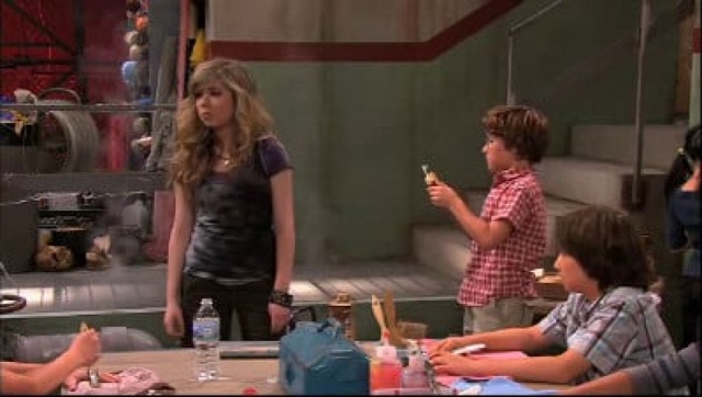 iCarly - S04E04