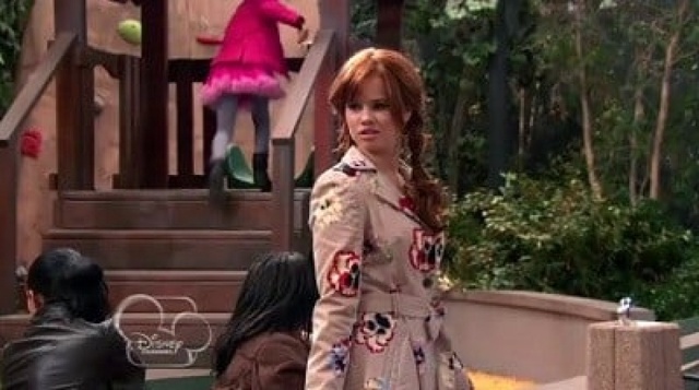 Jessie - S01E14