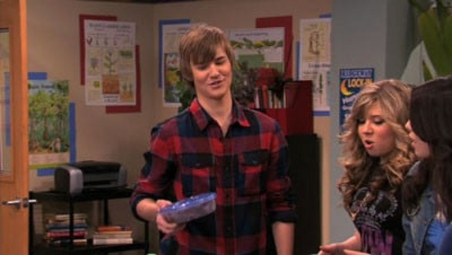 iCarly - S04E10